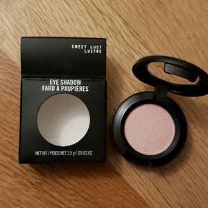 NIB MAC "Sweet Lust" Eyeshadow